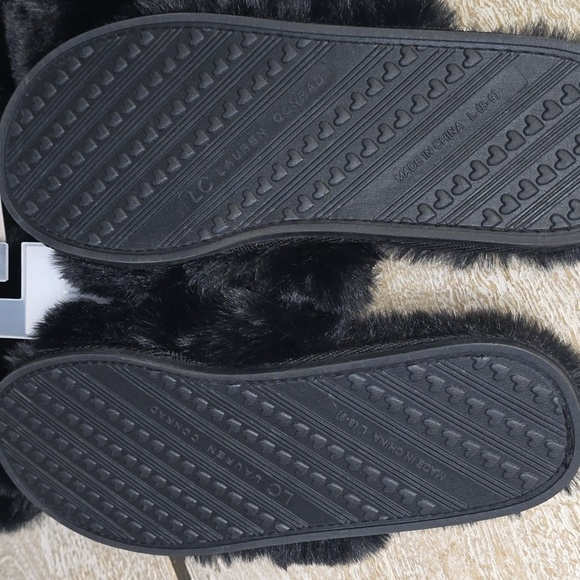 Lauren Conrad Raylyn Faux Fur Slippers - Picture 9 of 12